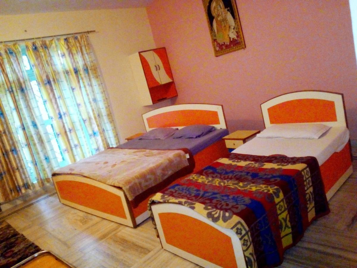 Hotel Surya Laxman Jhula Rishīkesh Extérieur photo