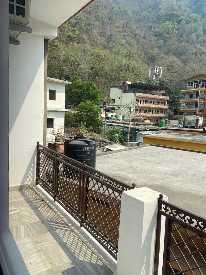 Hotel Surya Laxman Jhula Rishīkesh Extérieur photo
